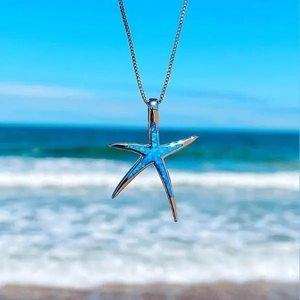 Collana a Stella Marina con Opale Blu Argentata