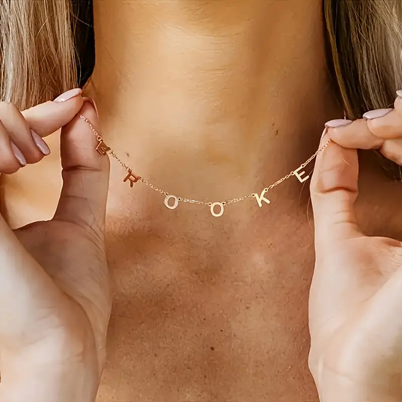 Collana con Iniziale Dorata