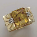 Anello Vintage con Cristallo Dorato