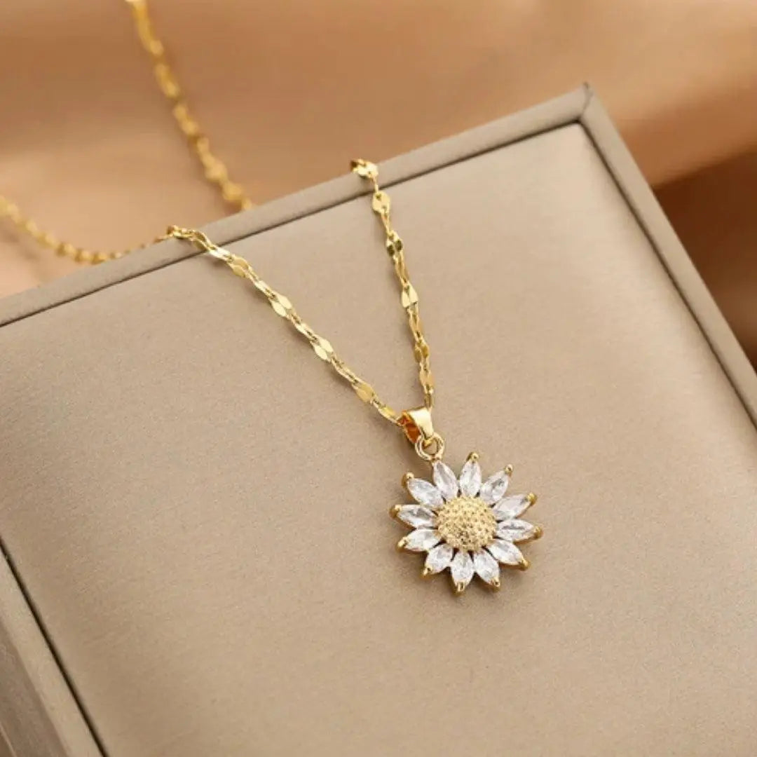 Collana Floreale con Cristallo Dorata