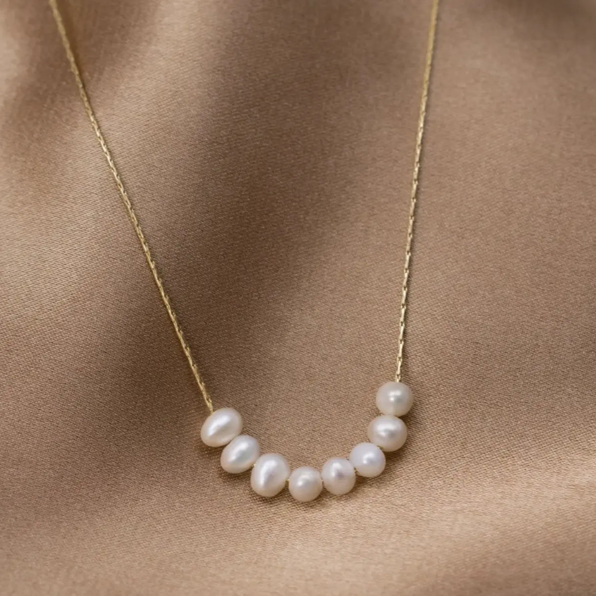 Collana con Perle Dorata