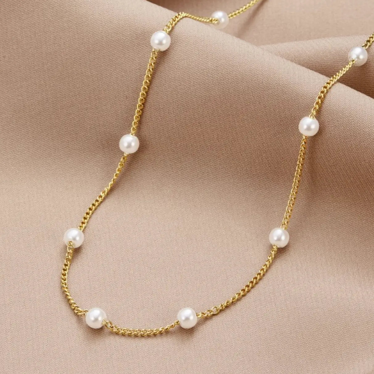 Collana con Perle Dorata