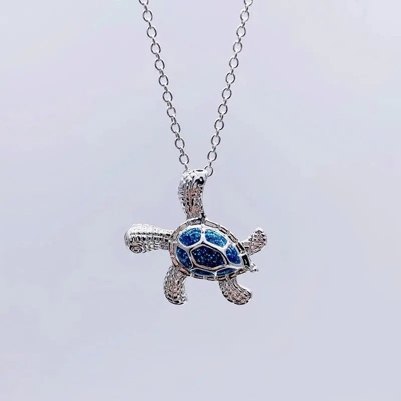 Collana con Tartaruga Marina Ispirato al Mare e Opale Blu
