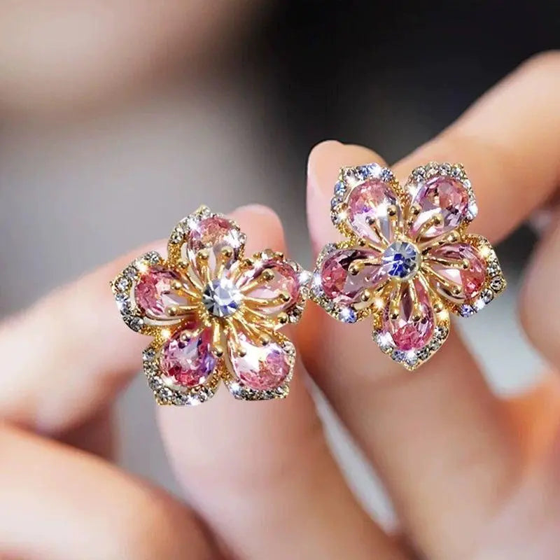 Orecchini con Zirconia Argentati