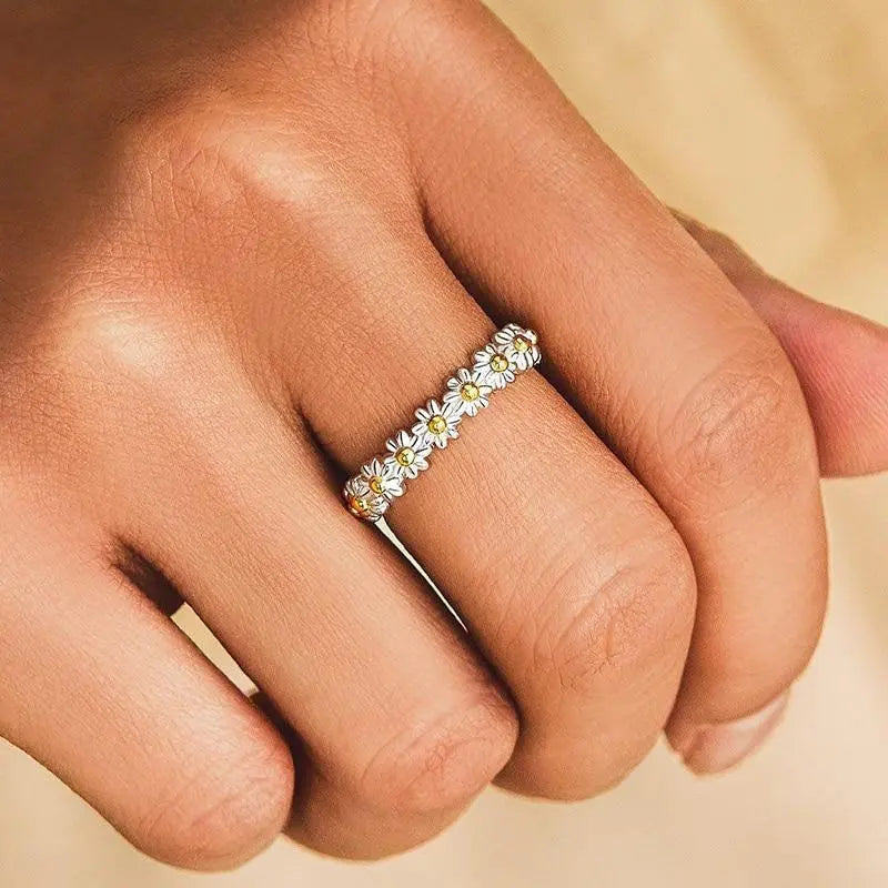 Anello Regolabile Dipinto a Mano Floreale con Smalto Argentato