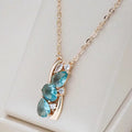 Collana Elegante con Cristallo Blu Dorata