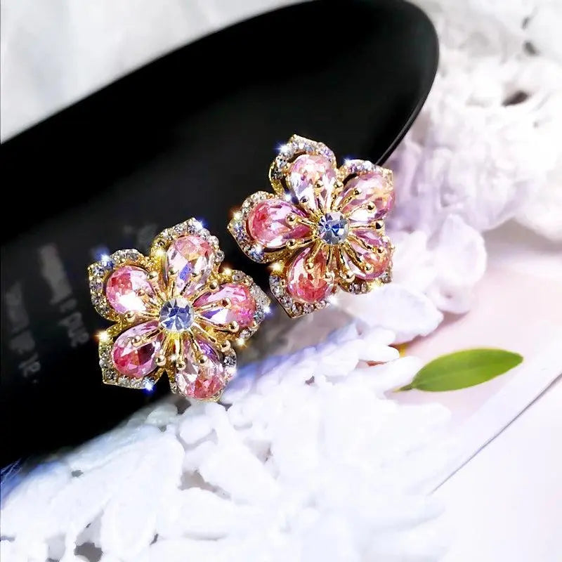 Orecchini con Zirconia Argentati