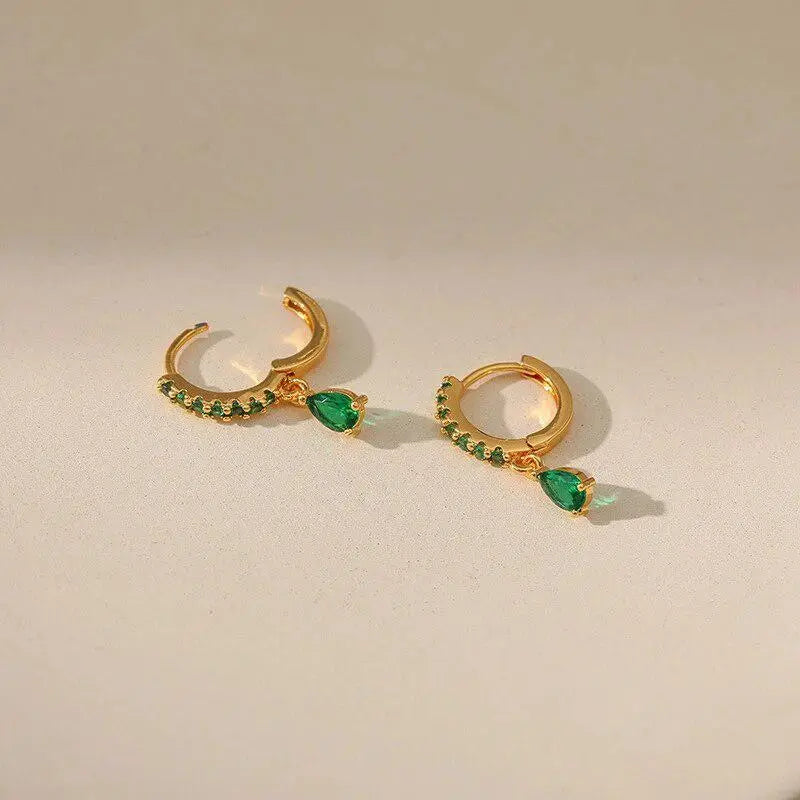 Orecchini con Zirconia e Pietra Verde Dorati