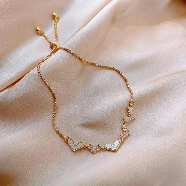 Bracciale Regolabile a Cuore Dorato