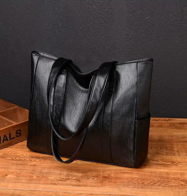 Susan | Borsa a spalla in pelle minimal luxury