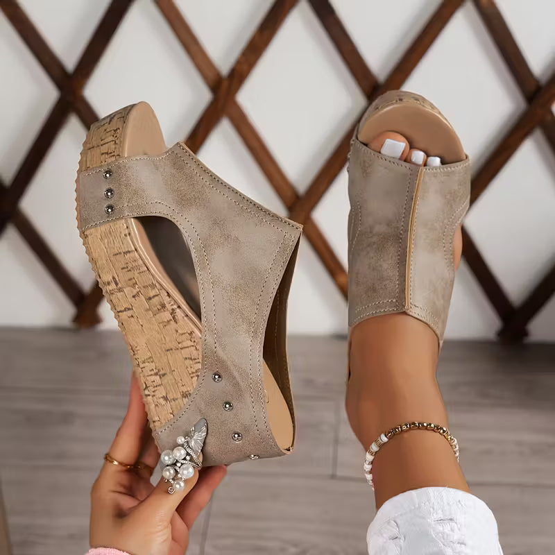 Vintage Wave – Sandalo Sabot con Zeppa in Sughero