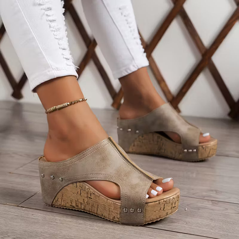 Vintage Wave – Sandalo Sabot con Zeppa in Sughero