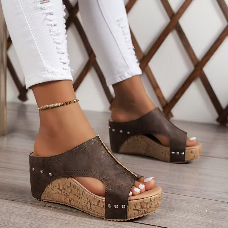 Vintage Wave – Sandalo Sabot con Zeppa in Sughero