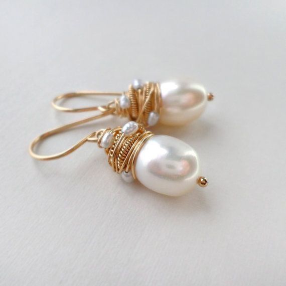 Orecchini Vintage con Perle Dorati