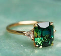 Anello con Zirconia Verde Dorato