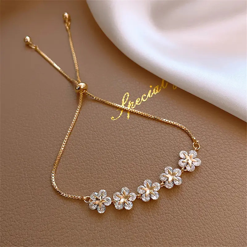 Bracciale Floreale con Cristallo Dorato