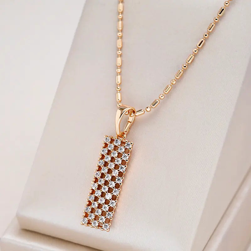 Collana con Zirconia Dorata