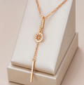 Collana Elegante Arrotondato con Cristallo Dorata
