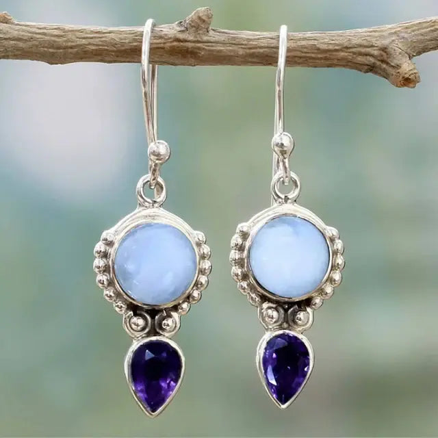 Orecchini Vintage con Pietra Lunare e Luna Blu