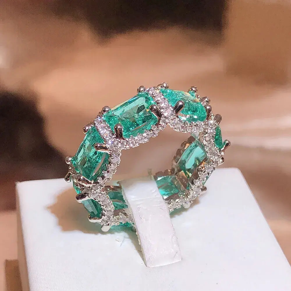 Anello Elegante con Cristallo e Pietra Turchese