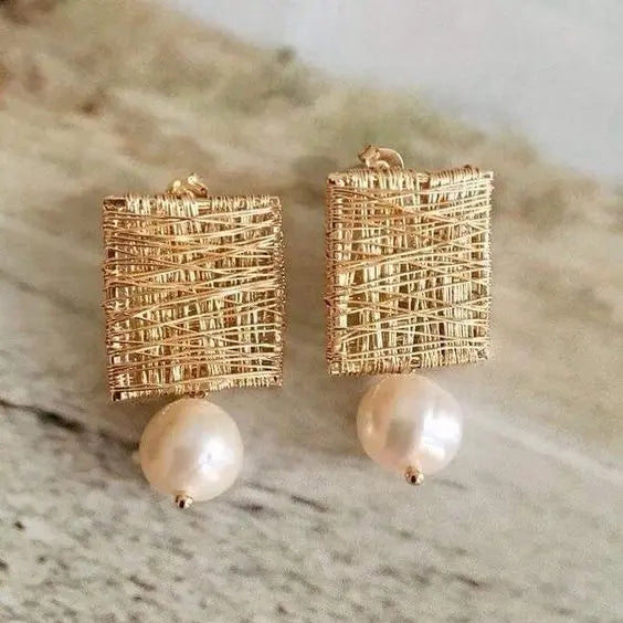 Orecchini Vintage con Perle Dorati