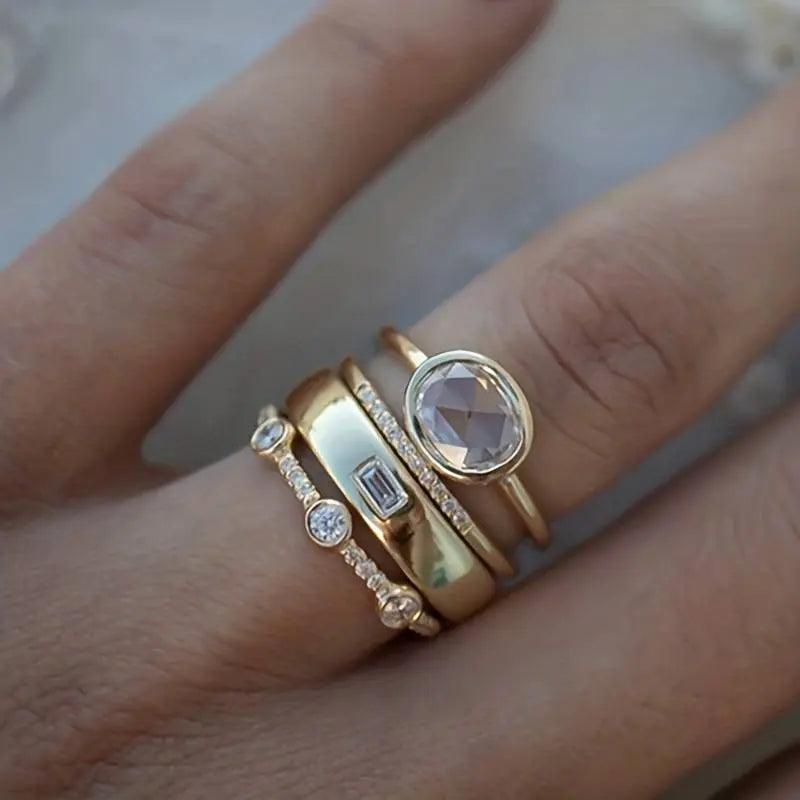 Set di Anelli Vintage con Zirconia Dorato