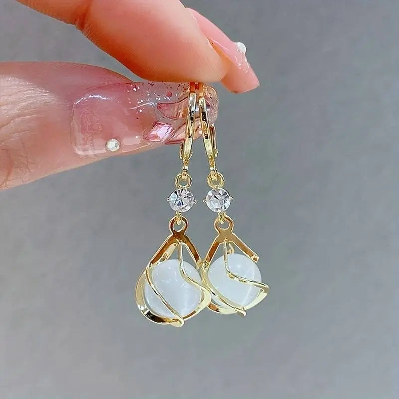 Orecchini Vintage Pendenti con Opale Dorati