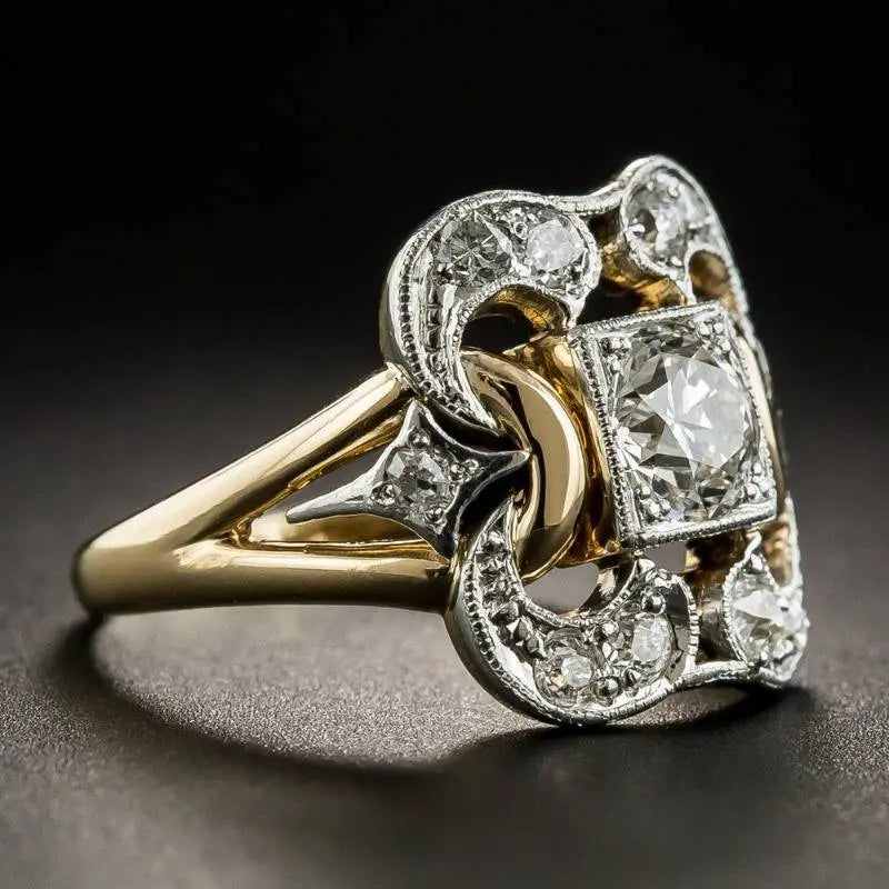 Anello Vintage con Zirconia Dorato