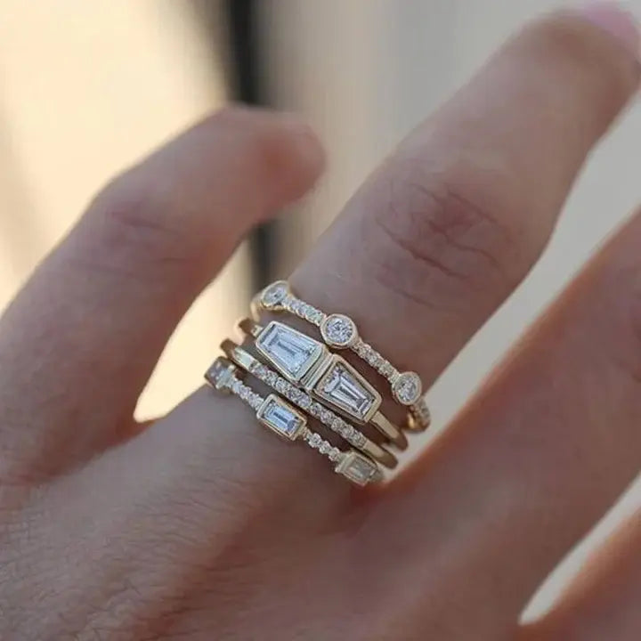 Set di Anelli Vintage con Zirconia Dorato