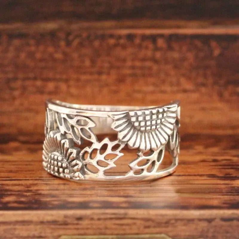 Anello Vintage Floreale Aperto