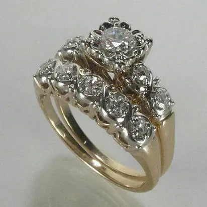 Anello Vintage con Cristallo Dorato